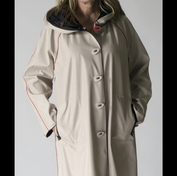 NEW with tags Ubu reversible rain jacket black and neutral with pink accents - Picture 2 of 16